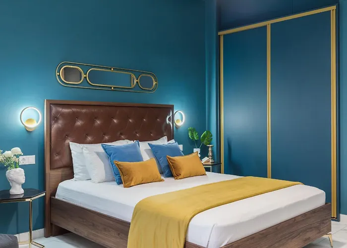 Black Onyx Comfort Suites