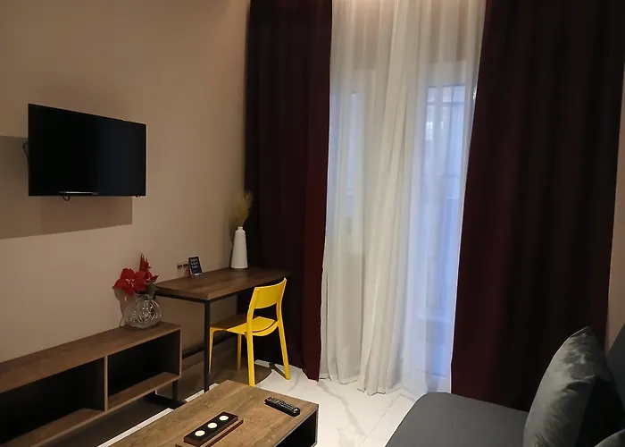 Black Onyx Comfort Suites